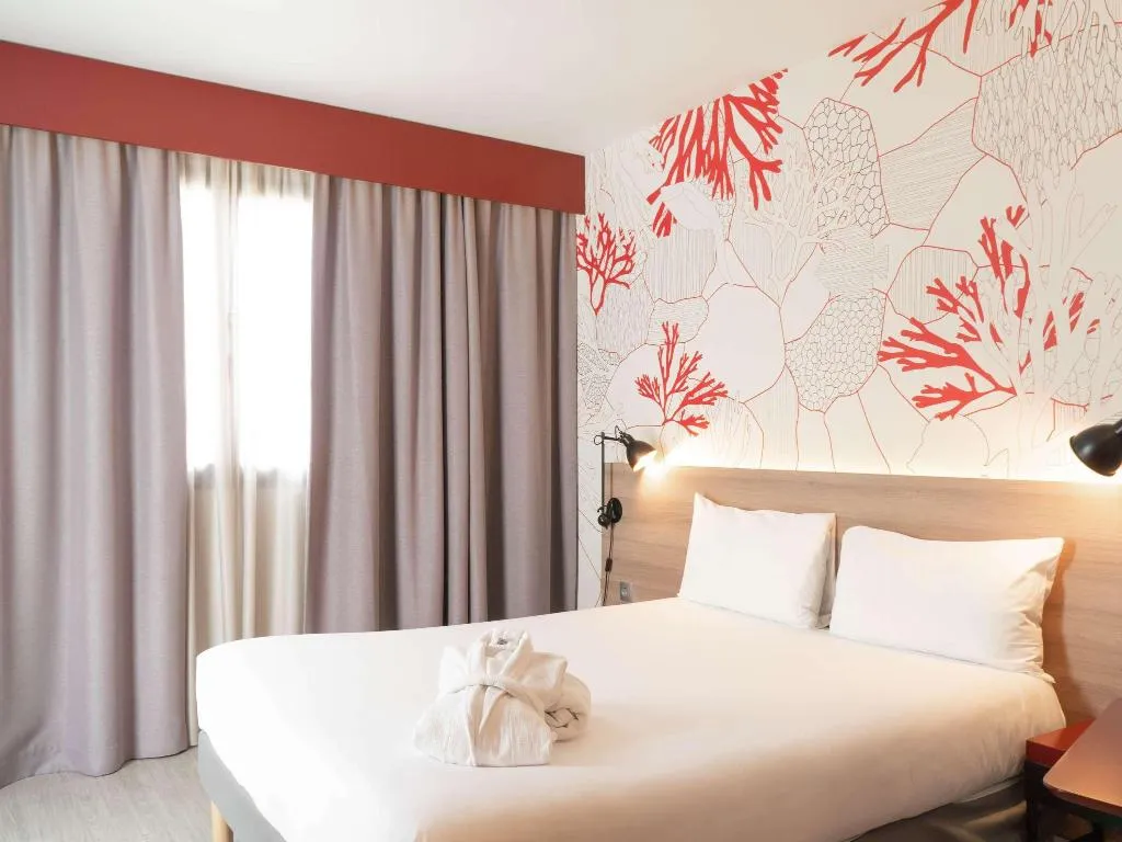 DOUBLE WITH TERRACE Room, ibis Styles Barcelona City Bogatell, Barcelona