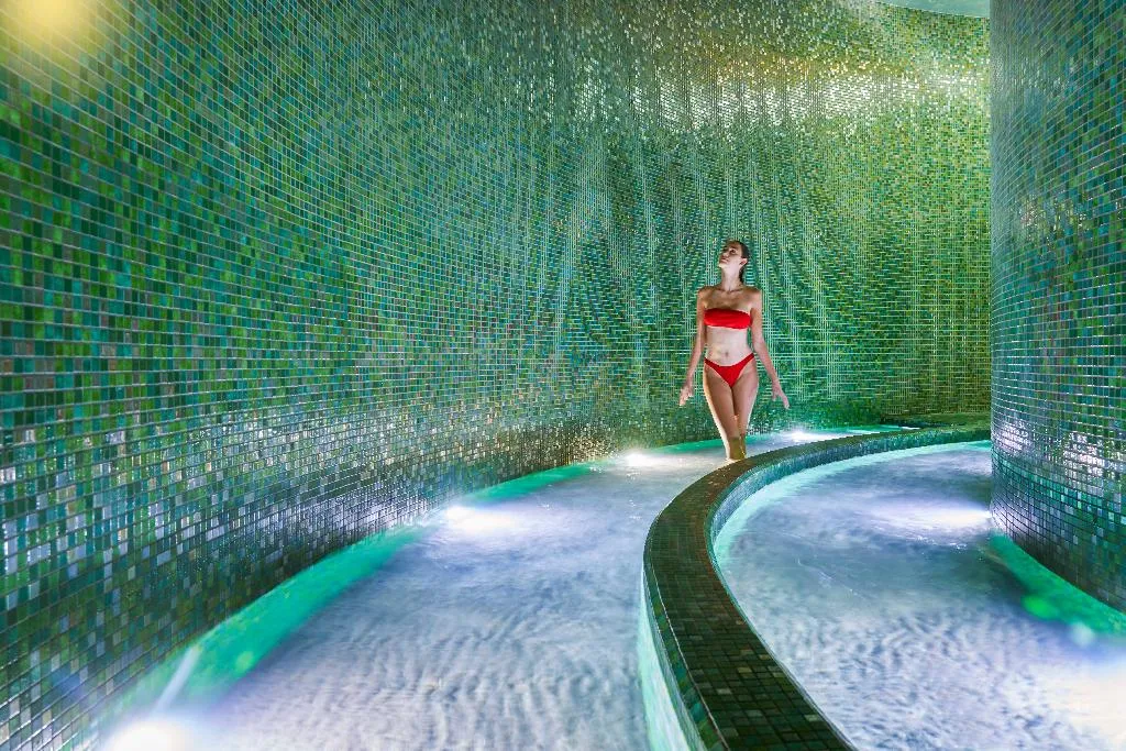 Sports and Entertainment, Savoy Palace The Leading Hotels of the World, Madeira