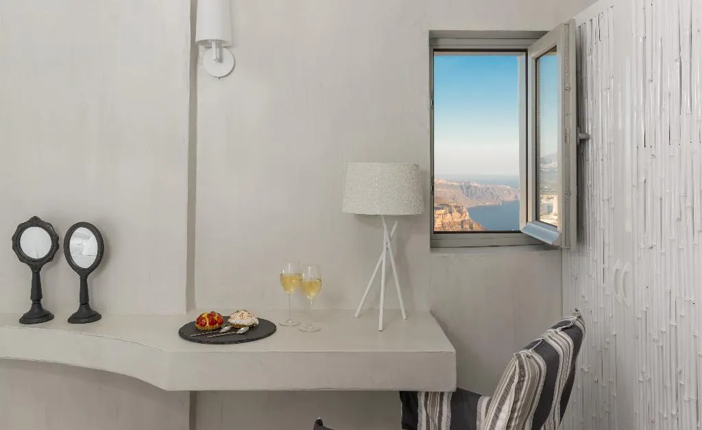 SUITE DELUXE Room, Mythical Blue Luxury Suites, Santorini