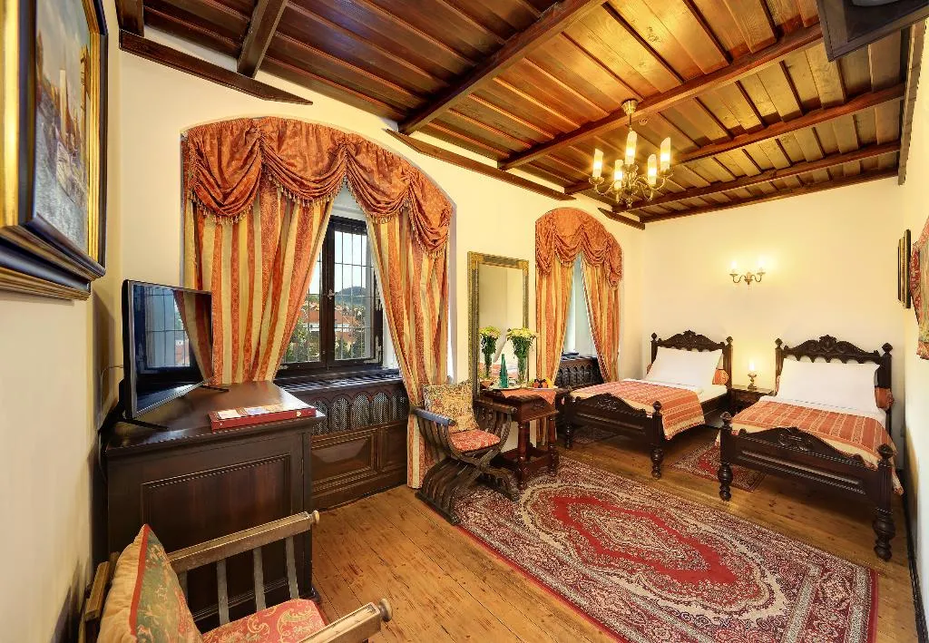 Double or Twin STANDARD Room, Hotel Ruze, Prague