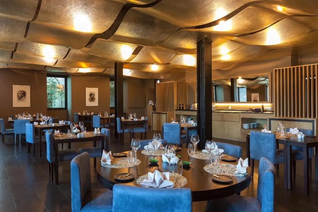 Restaurant, Douro Palace, Porto