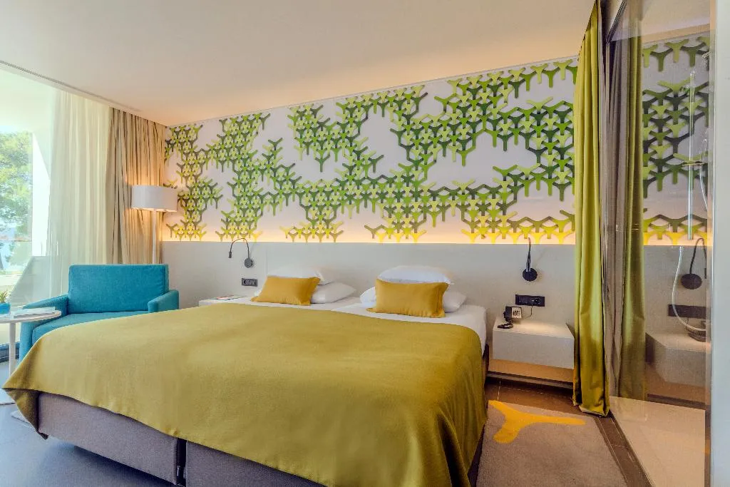 DOUBLE DELUXE Room, Bluesun hotel Berulia, Split