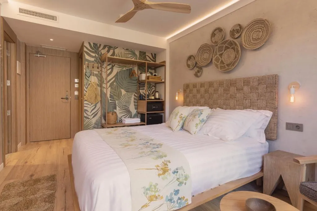 DOUBLE DELUXE SUPERIOR Room, Casa Coco Boutique Hotel & Spa, Costa Brava