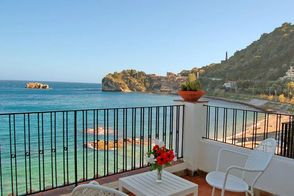 TRIPLE SUPERIOR WITH TERRACE Room, Lido Mediterranee, Taormina