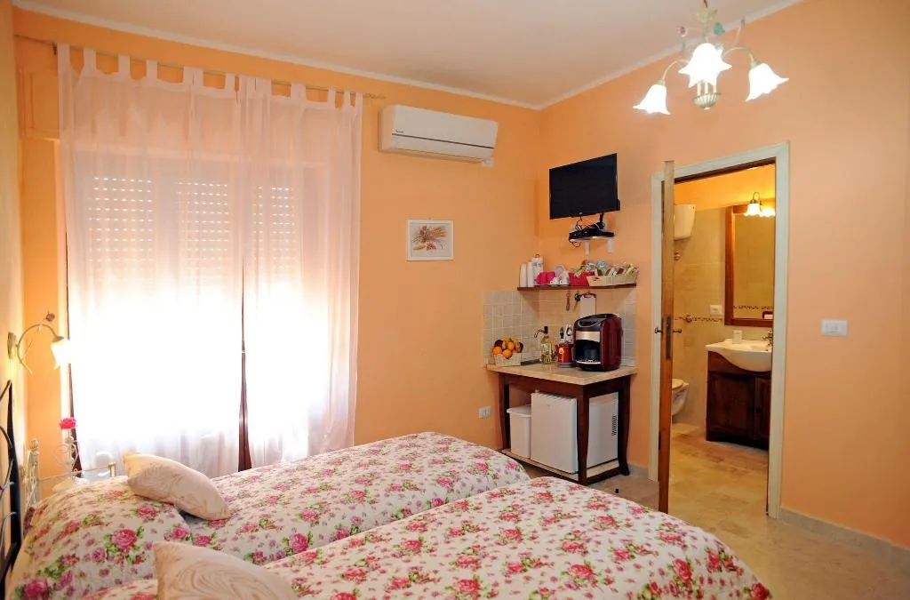 Room, B&B I Gerani, Alghero