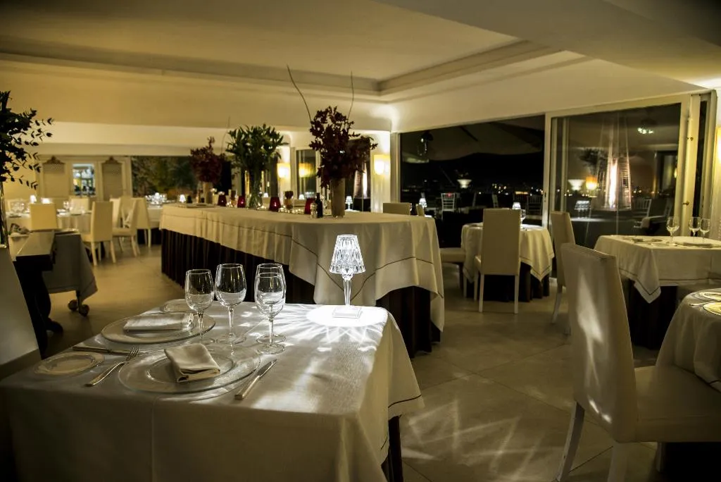 Restaurant, San Francesco Al Monte, Naples