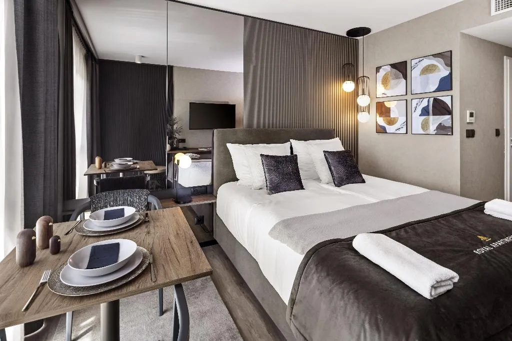 STUDIO ONE BED Room, Boutique Residence Gdańsk, Gdansk