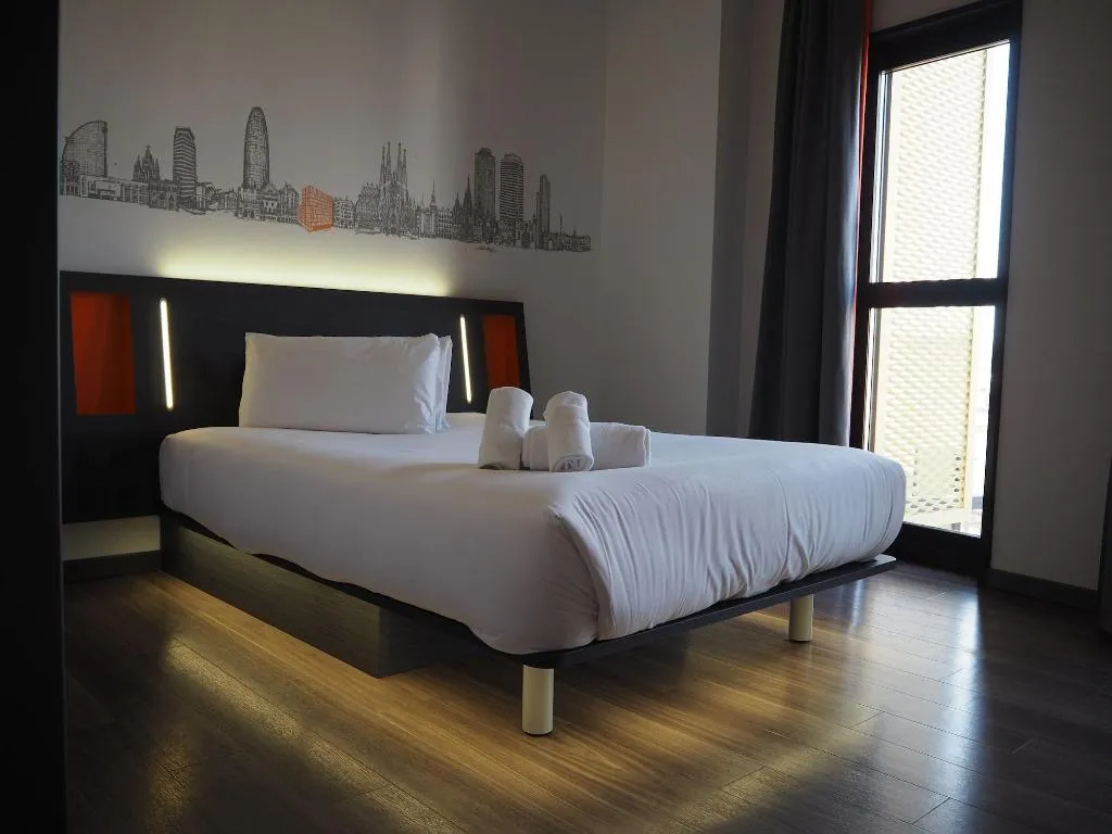 Room, easyHotel Barcelona Fira, Barcelona