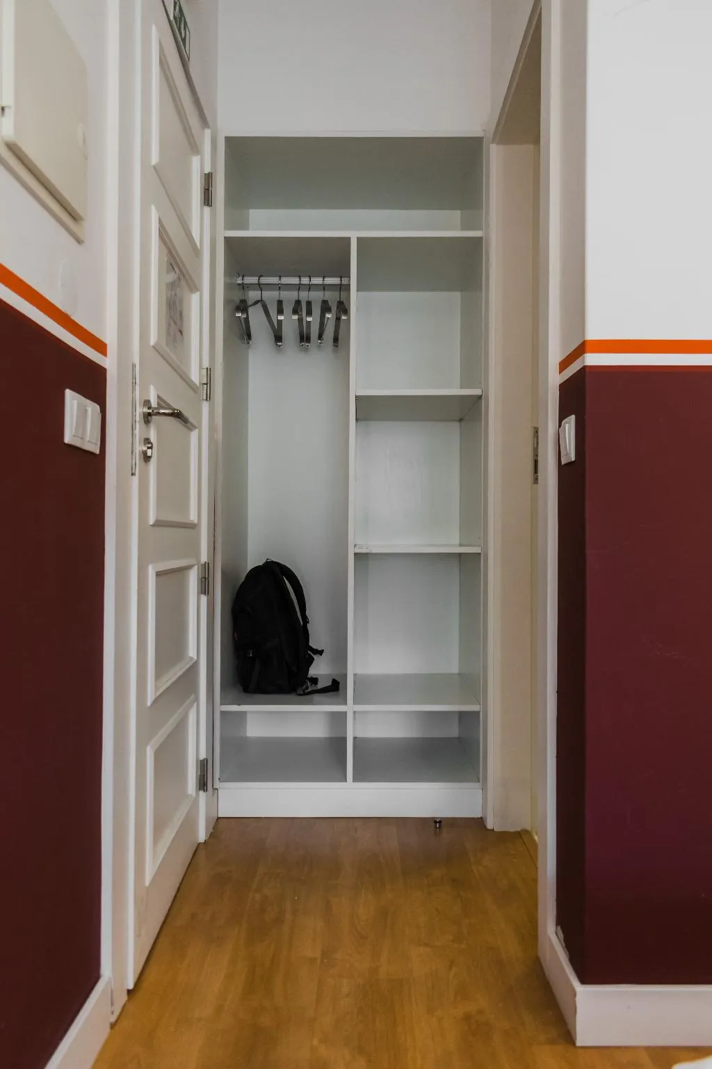 TRIPLE STANDARD Room, Hostel4U, Lisbon