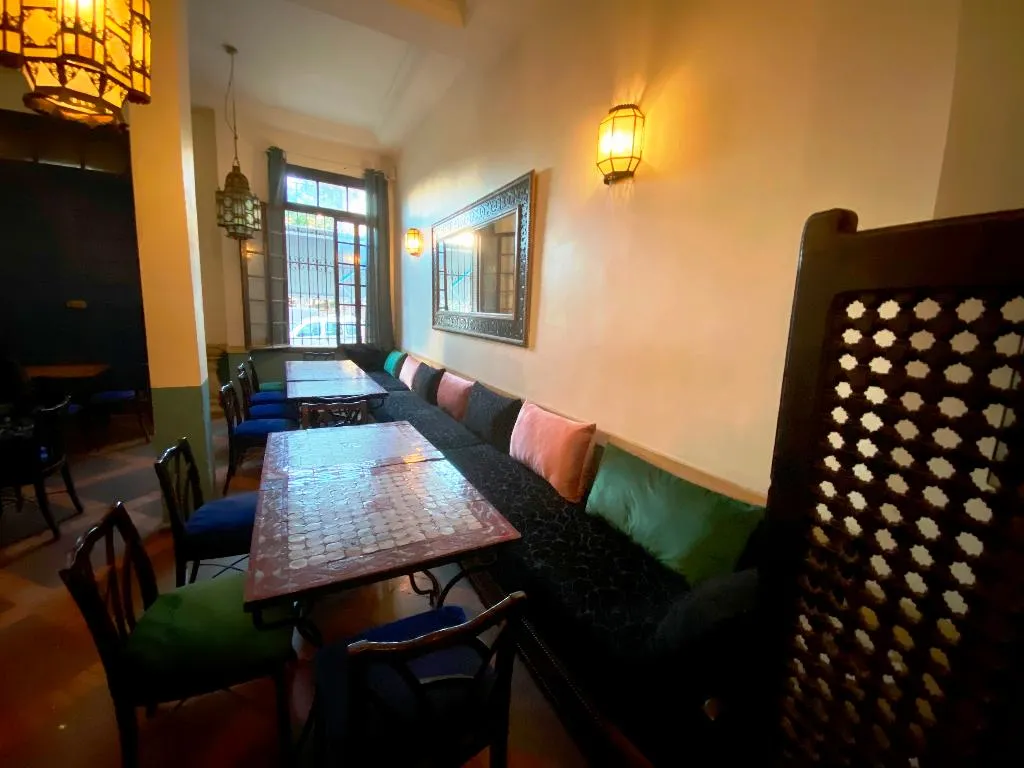 Restaurant, Hotel Central, Casablanca