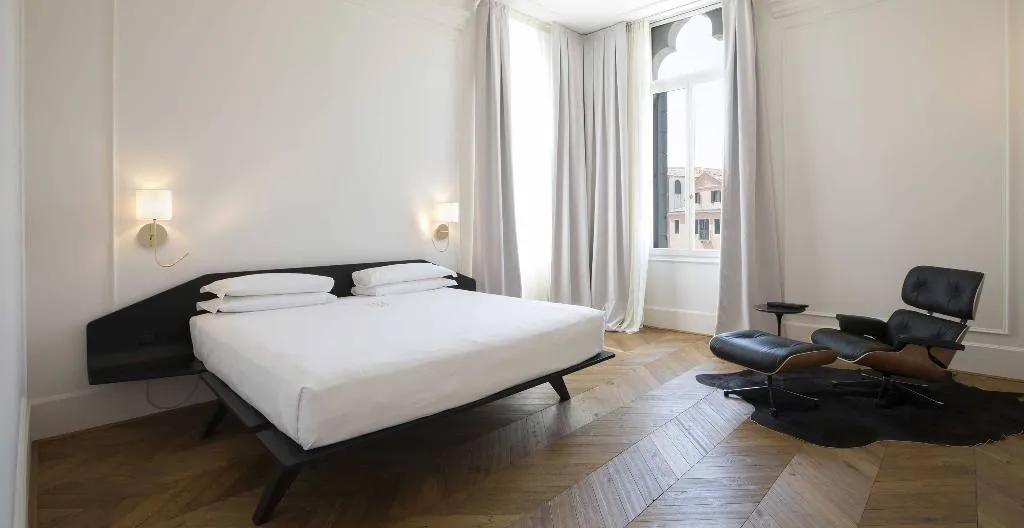 APARTMENT WITH JACUZZI Room, Palazzo Paruta, Venice