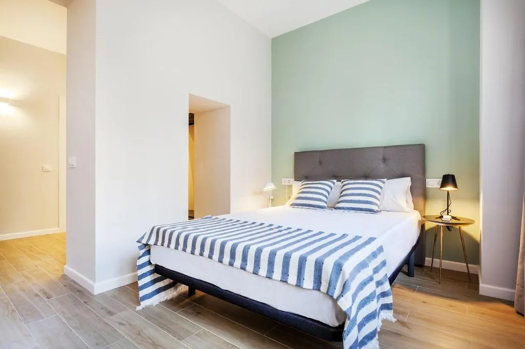 Room, Apartamentos Lã­bere Valencia Jardã­n Botã¡nico, Valencia