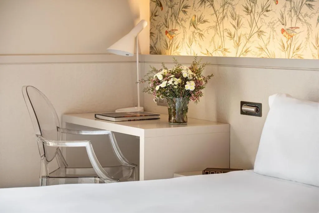 DOUBLE PREMIUM Room, Duquesa de Cardona, Barcelona