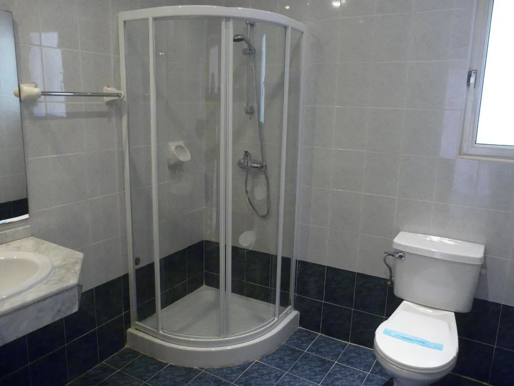 Room, Sprachcaffe International Aparthotel Pembroke, Malta