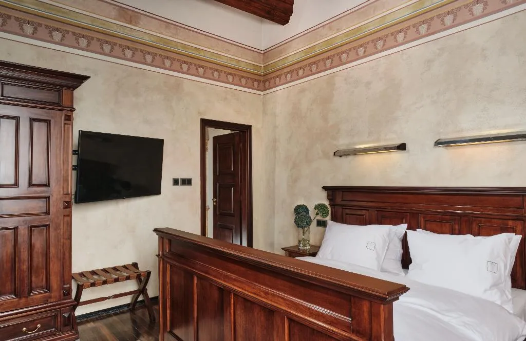 Room, Copernicus, Krakow