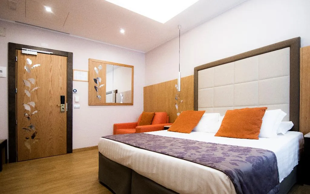 TRIPLE STANDARD Room, Giolli Nazionale, Rome