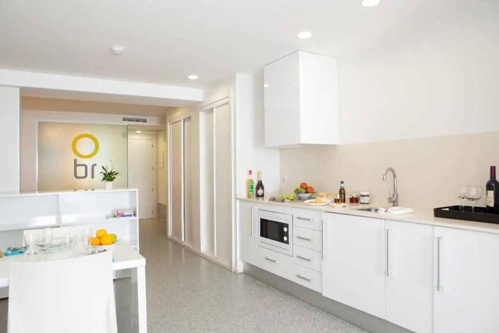Room, Mix Bahia Real, Majorca