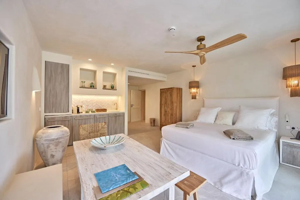 Room, Mar Suites Formentera By Universal Beach Hotels, Ibiza