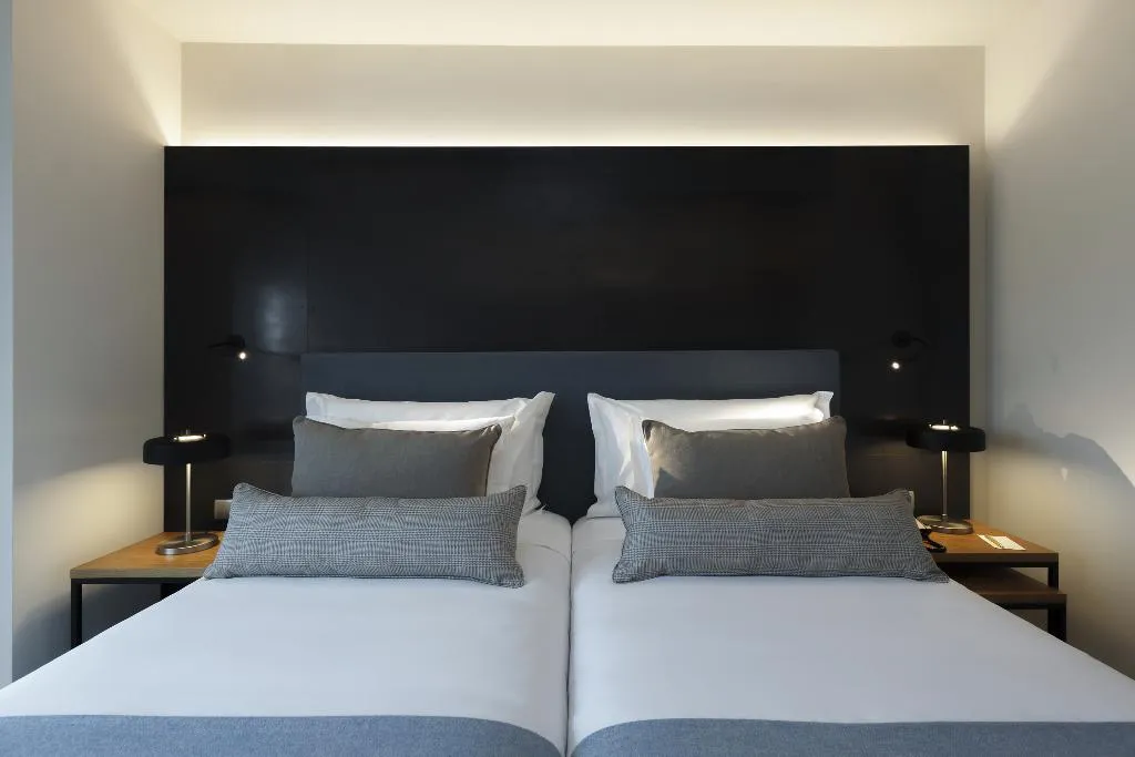 TWIN PREMIUM Room, Neya Porto Hotel, Porto