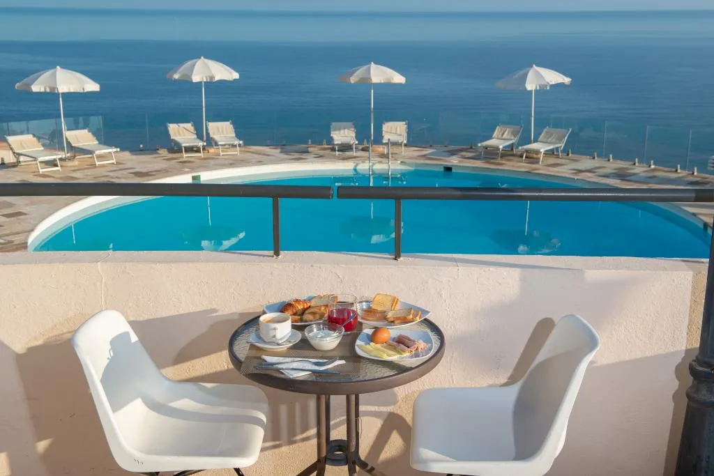 Pool, Castelsardo Resort Village, Alghero