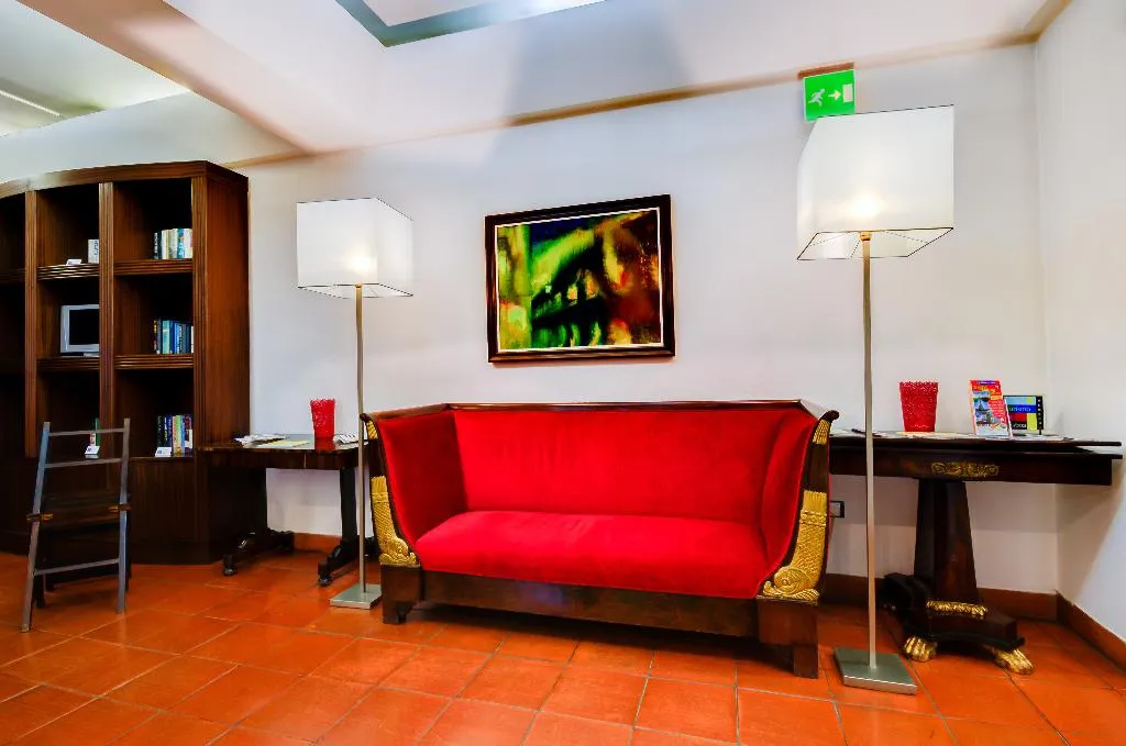 Lobby, Hotel Príncipe Real, Lisbon