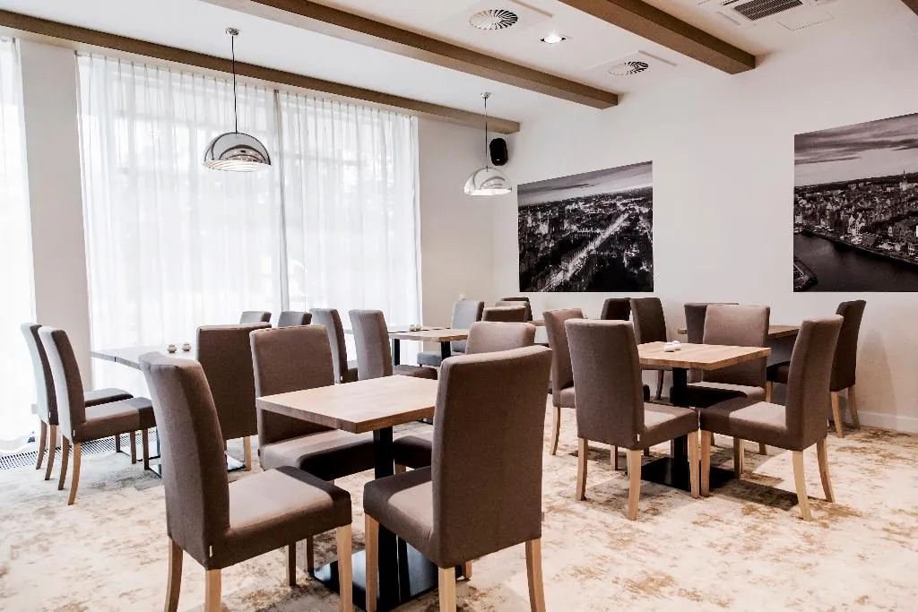 Restaurant, Platan, Gdansk