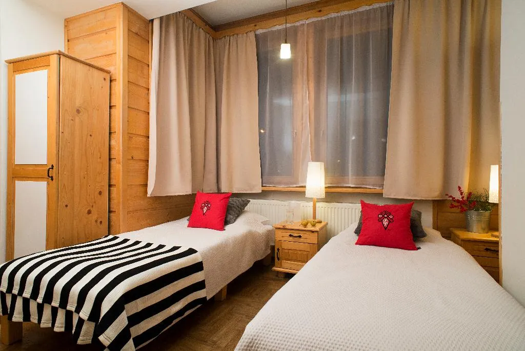 APARTMENT TWO BEDROOMS Room, Apartamenty Apartart Zakopane, Krakow