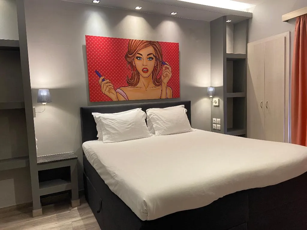 DOUBLE WITH VIEWS Room, Connect Studios and Apartments, Athens