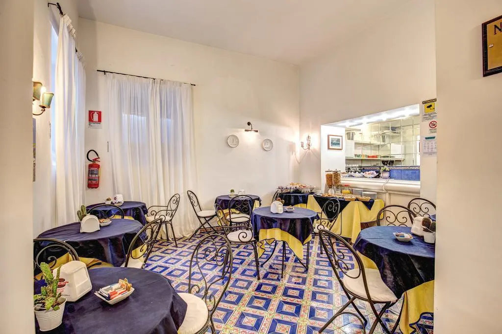 Restaurant, Casa Caprile, Naples