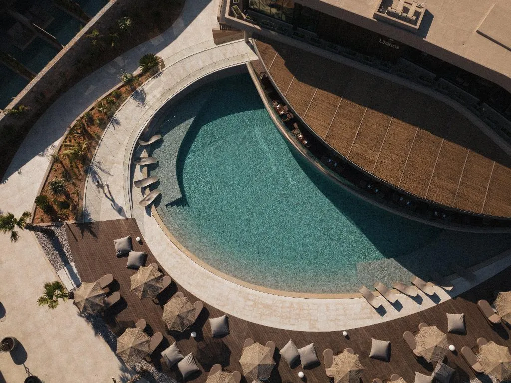 Pool, Pnoe Breathing Life, Crete