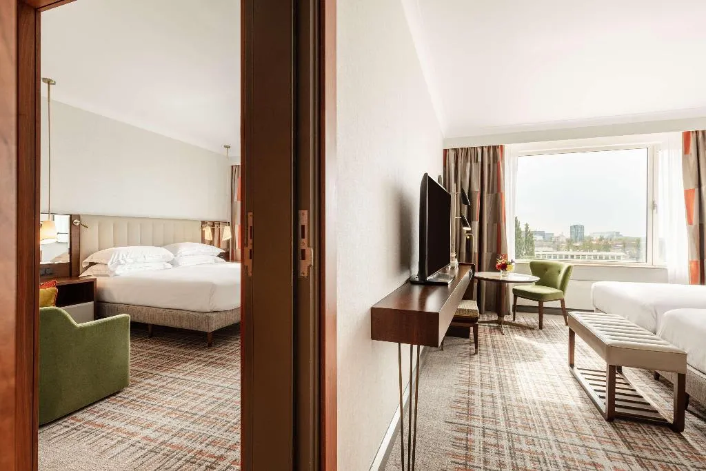 Room, Hilton Amsterdam, Amsterdam