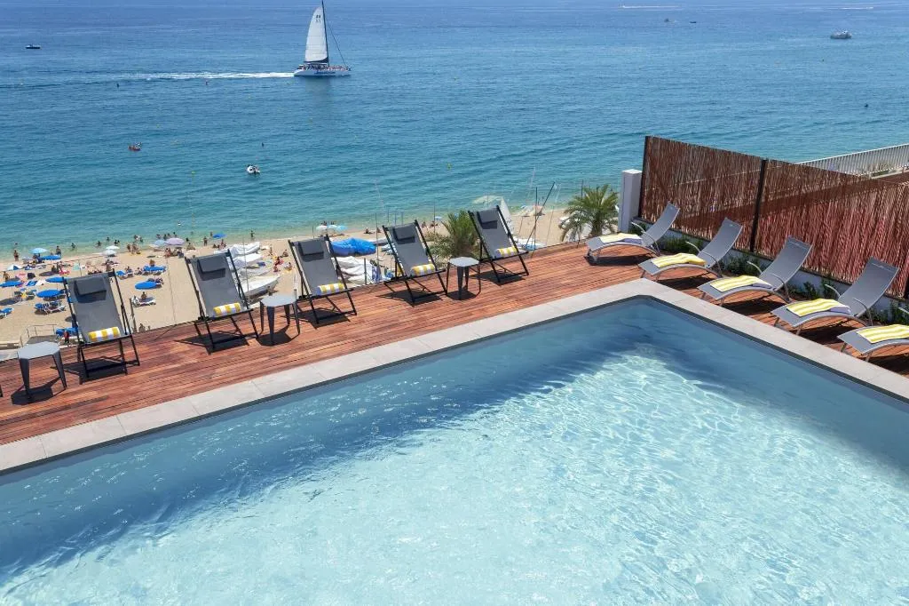 Sports and Entertainment, Ght Miratge, Costa Brava