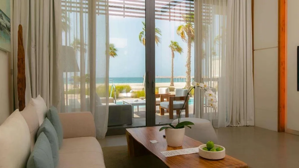 VILLA TWO BEDROOMS WITH PRIVATE POOL Room, Nikki Beach Resort & Spa Dubai, Dubai