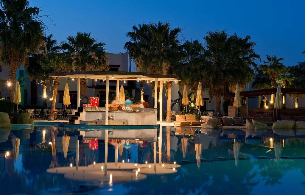 Pool, Amphoras Aqua, Red Sea Riviera