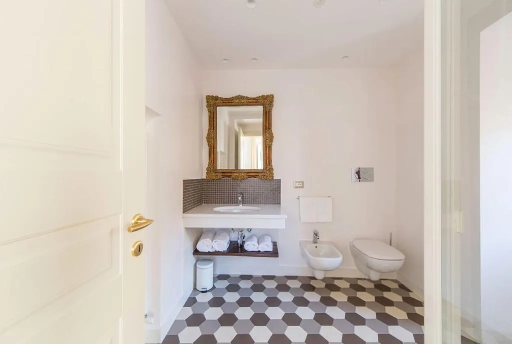 Room, Residenza Il Campanile, Naples