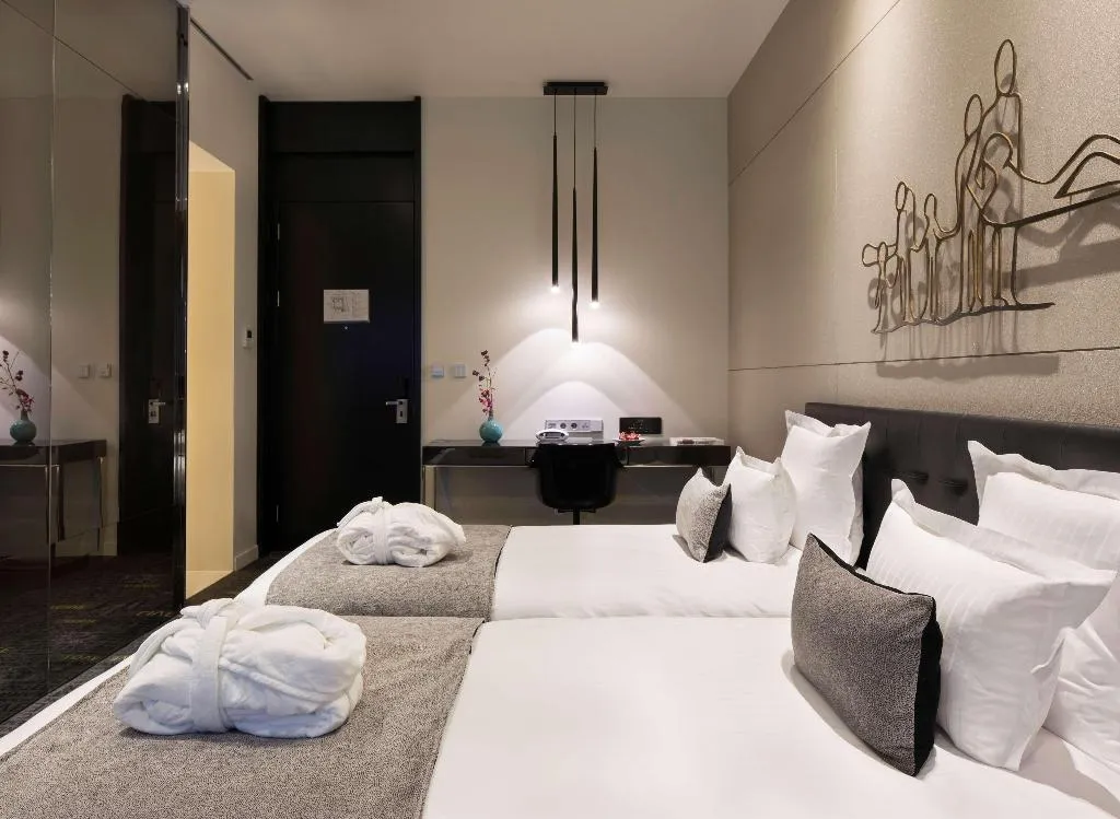 Room, art'otel amsterdam, Powered by Radisson Hotels, Amsterdam
