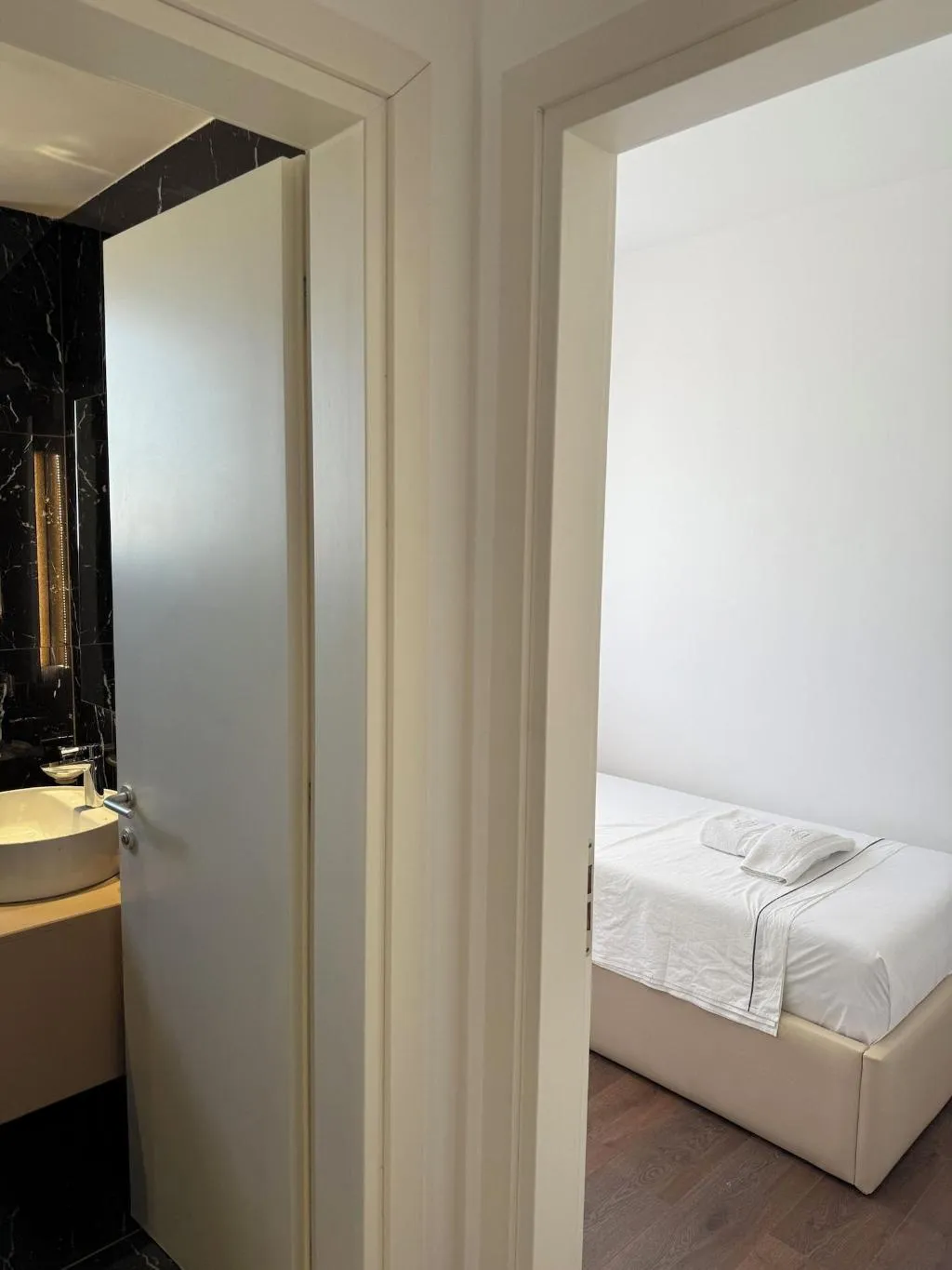 Room, Adria Palace Hotel, Durres