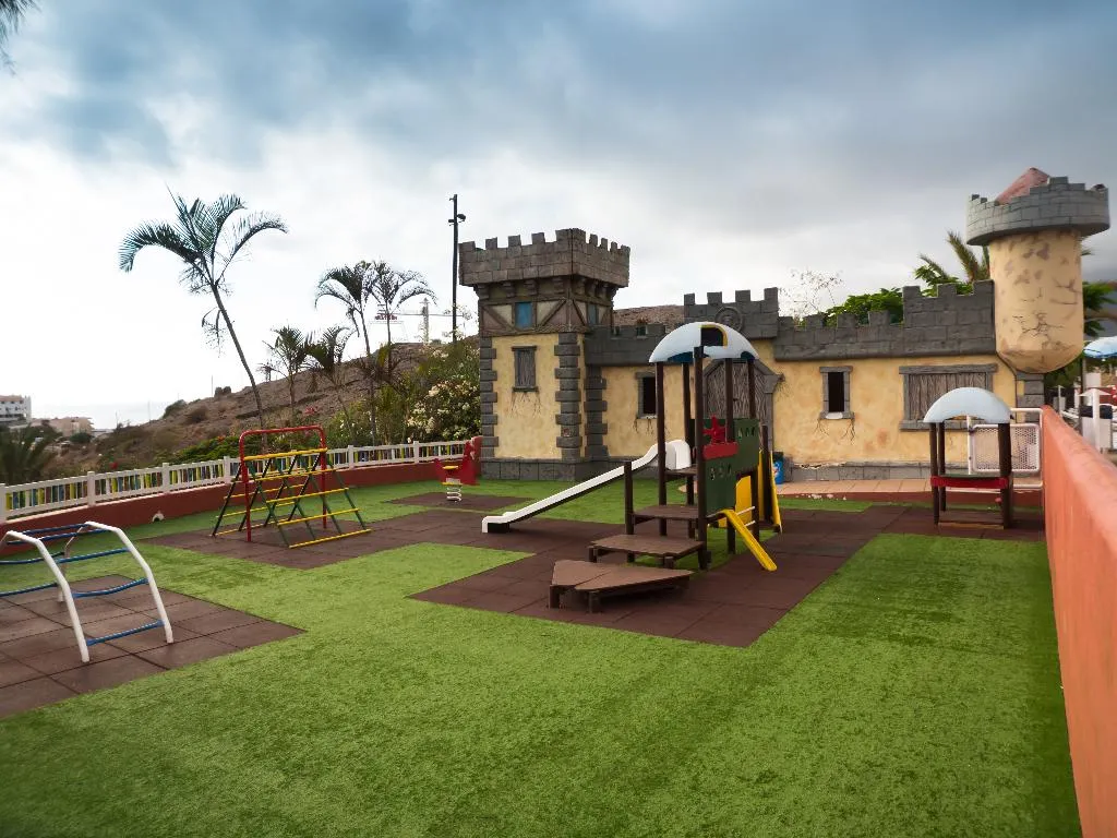 Sports and Entertainment, Laguna Park 2, Tenerife
