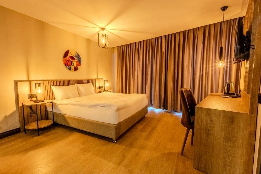 FAMILY ROOM TWO BEDS Room, Leliko Suites, Antalya