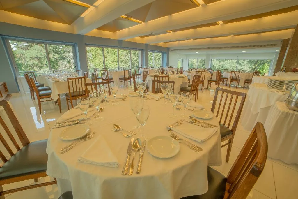 Restaurant, Joao Paulo II, Porto