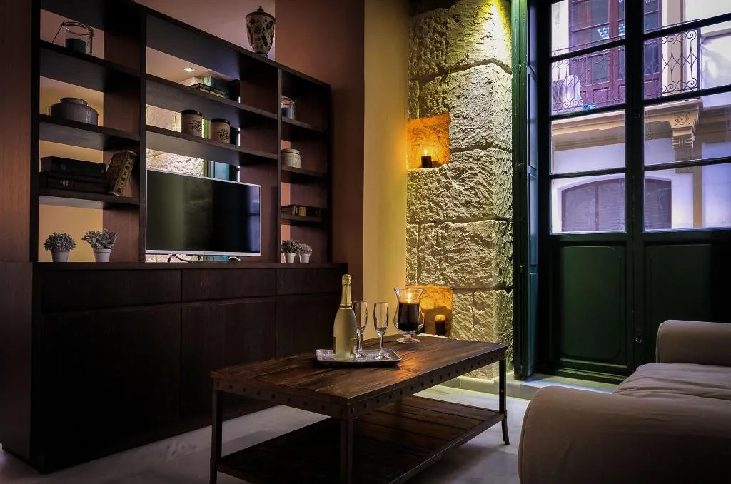 Room, Luces De Catedral, Costa Blanca