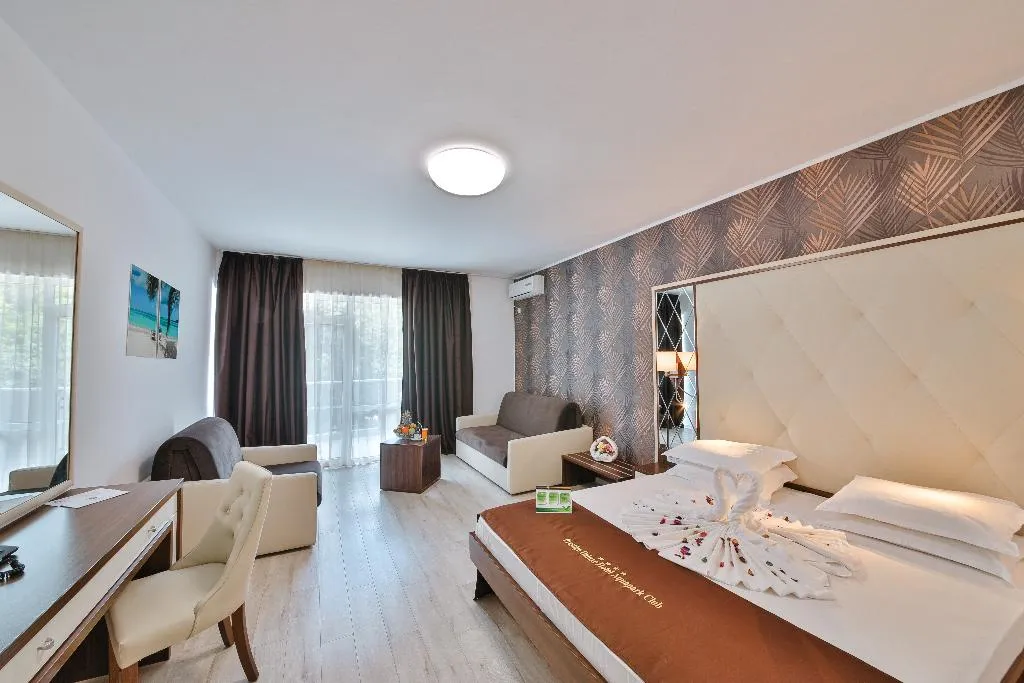 FAMILY ROOM DELUXE Room, Prestige Deluxe Hotel Aquapark Club, Varna
