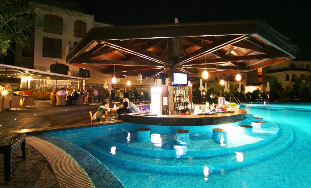 Bar, The Vineyards Spa Resort, Bourgas