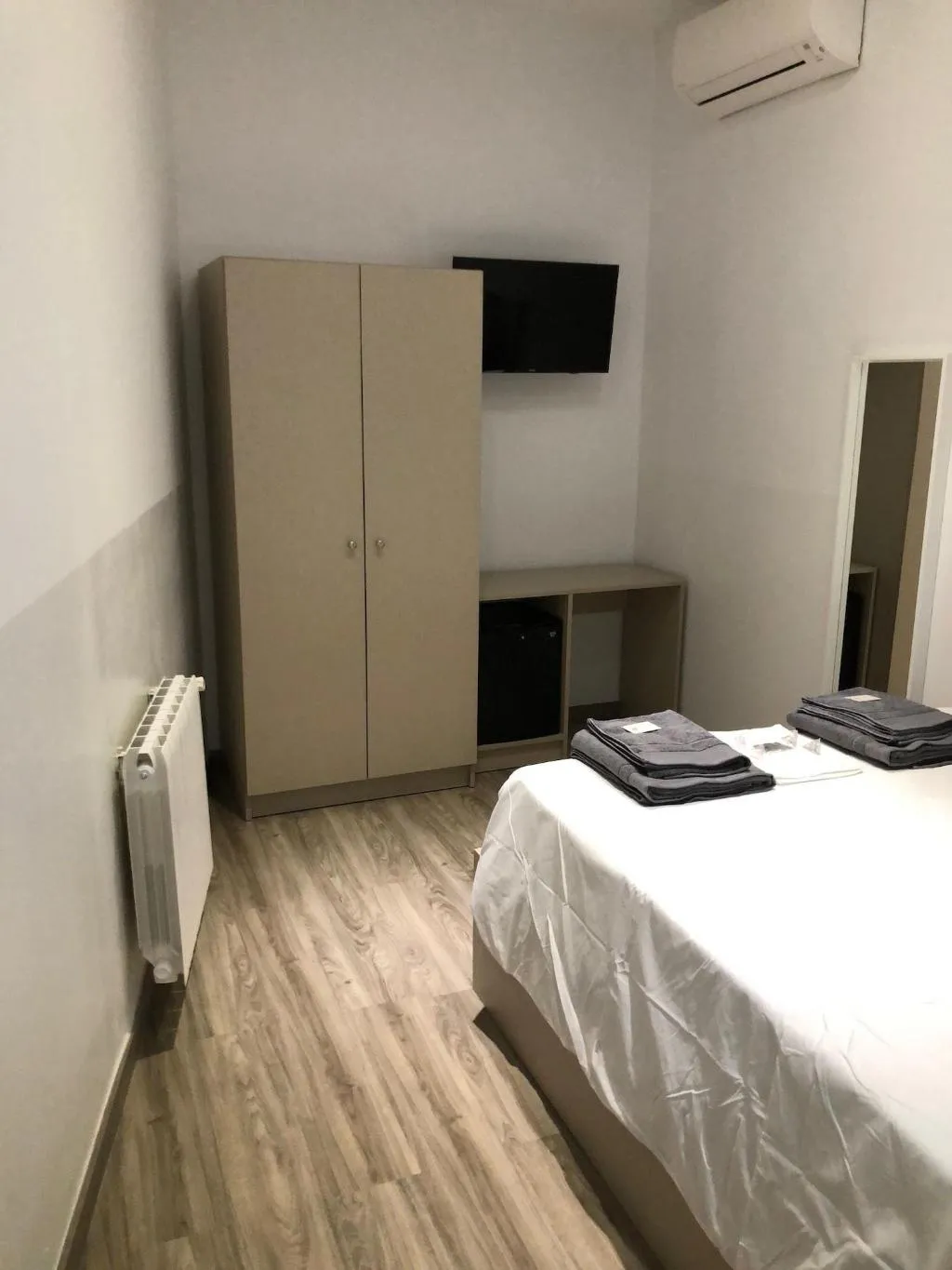 Room, Hostalin Madrid Atocha, Madrid