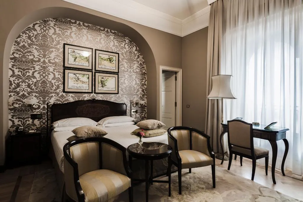 Room DELUXE Room, Grand Hotel et de Milan, Milan
