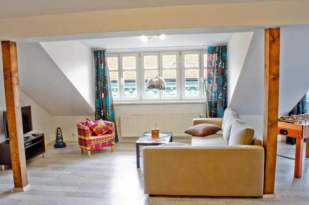 APARTMENT CAPACITY 6 Room, Royal Court Legerova, Prague