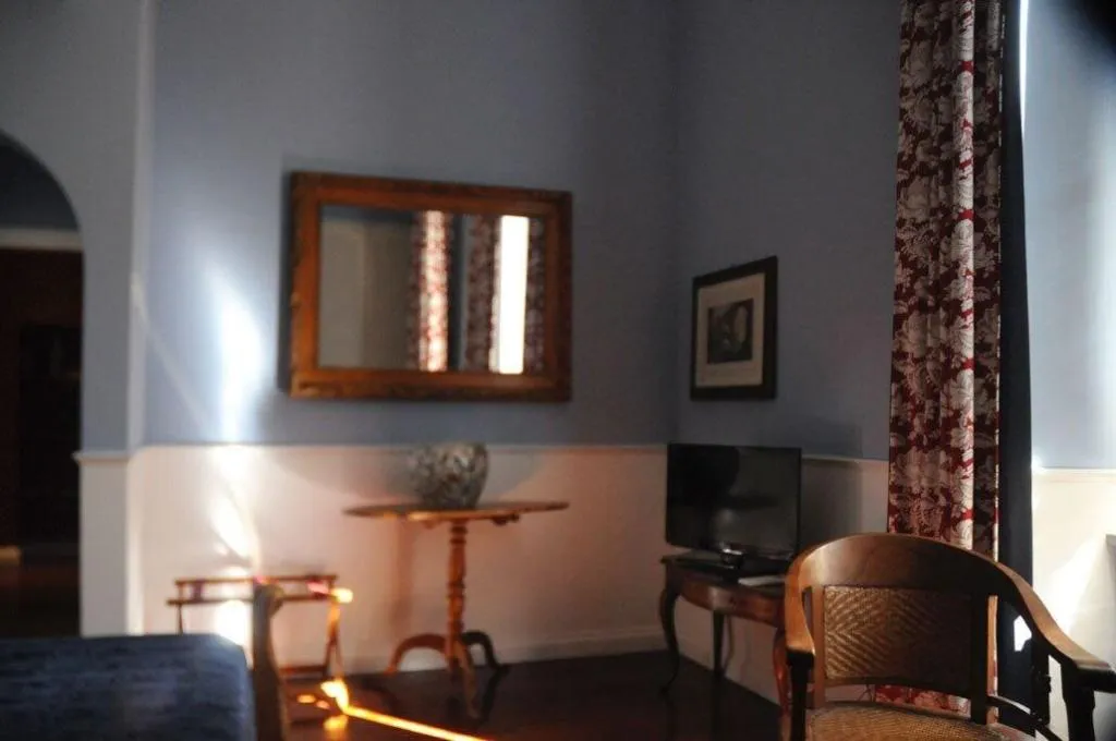 Room, Relais Teatro Argentina, Rome