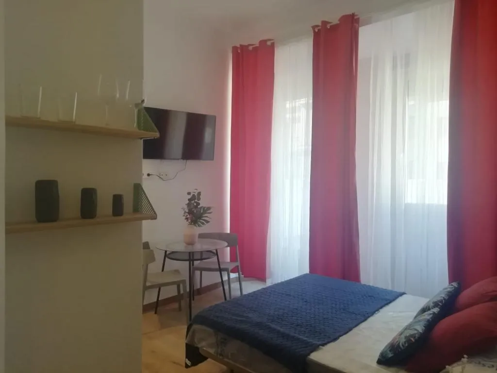STUDIO WITH TERRACE Room, Smartr Madrid Gran Via 47, Madrid