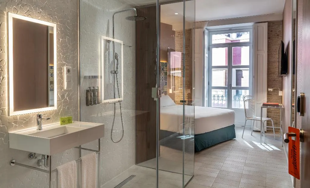 DOUBLE SINGLE USE STANDARD Room, Axel Hotel Valencia - Adults Only, Valencia