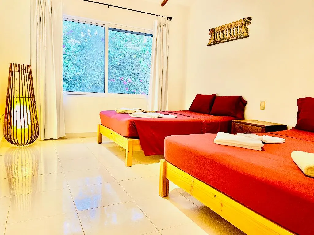 TWIN TWO BEDS Room, Dolce Vita Caribe B&B, Playa Del Carmen